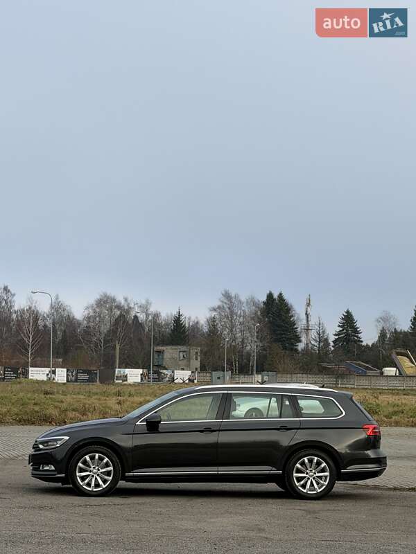 Універсал Volkswagen Passat 2018 в Львові