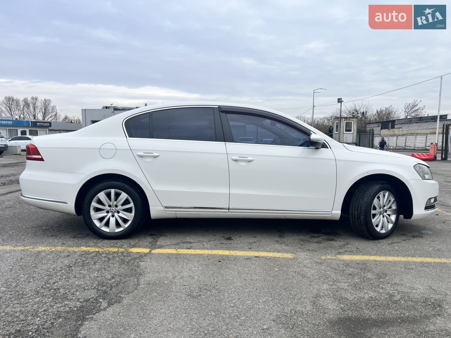 2012 Volkswagen Passat - мініатюра 4