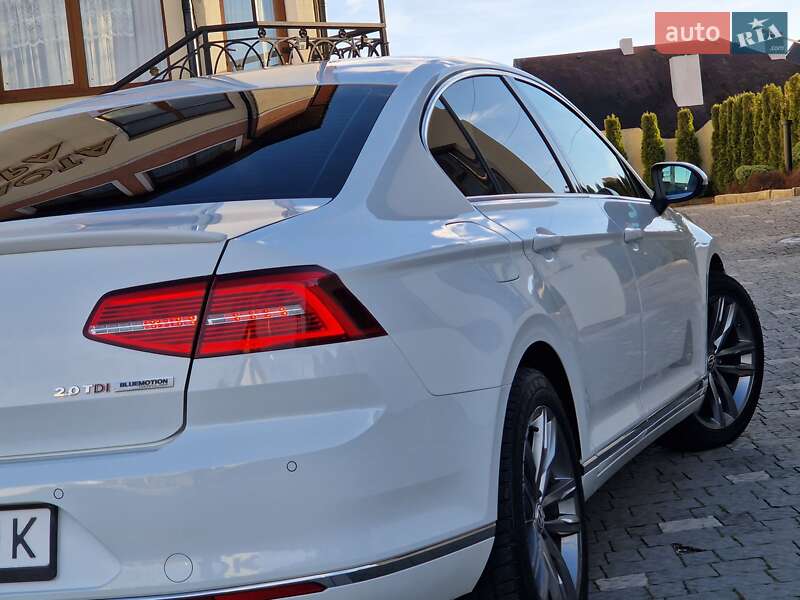 Седан Volkswagen Passat 2016 в Дрогобыче