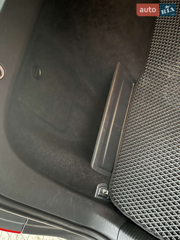 Универсал Volkswagen Passat 2009 в Долине