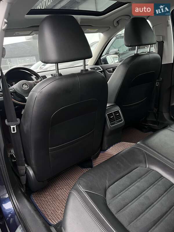 Седан Volkswagen Passat 2014 в Полтаве