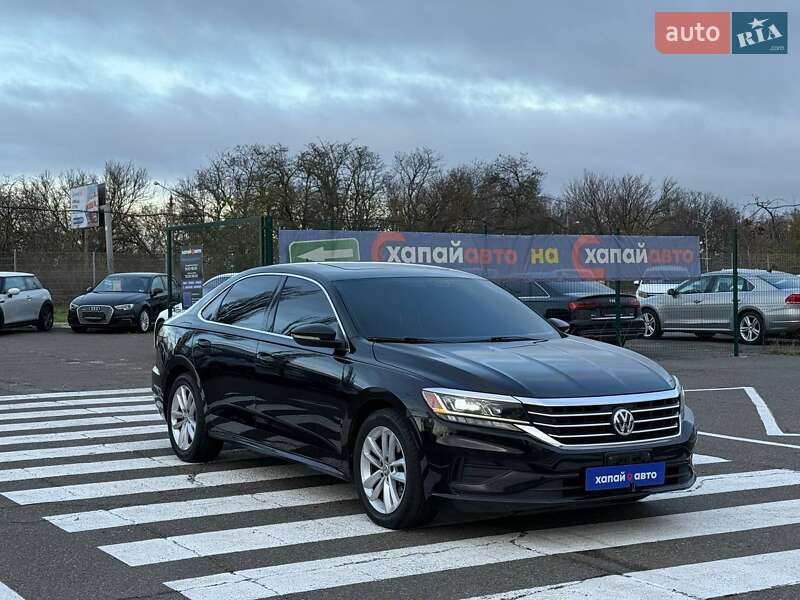 Седан Volkswagen Passat 2021 в Одессе
