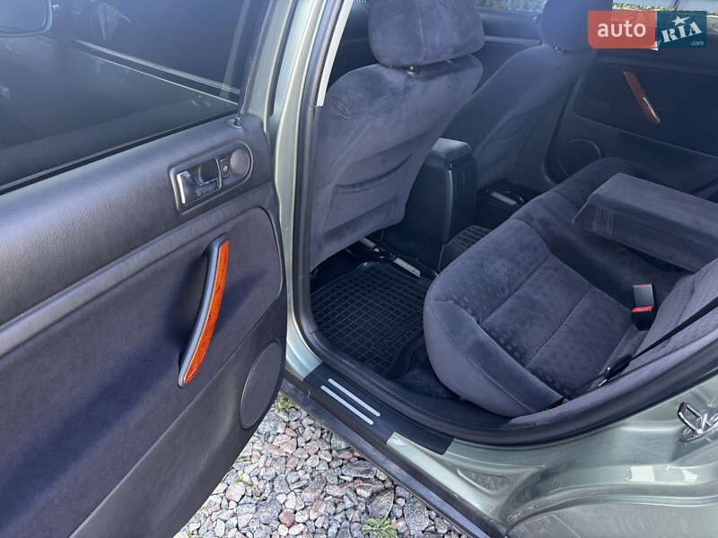 Седан Volkswagen Passat 2003 в Кременчуге фото 18 Седан Volkswagen Passat 2003 в Кременчуге