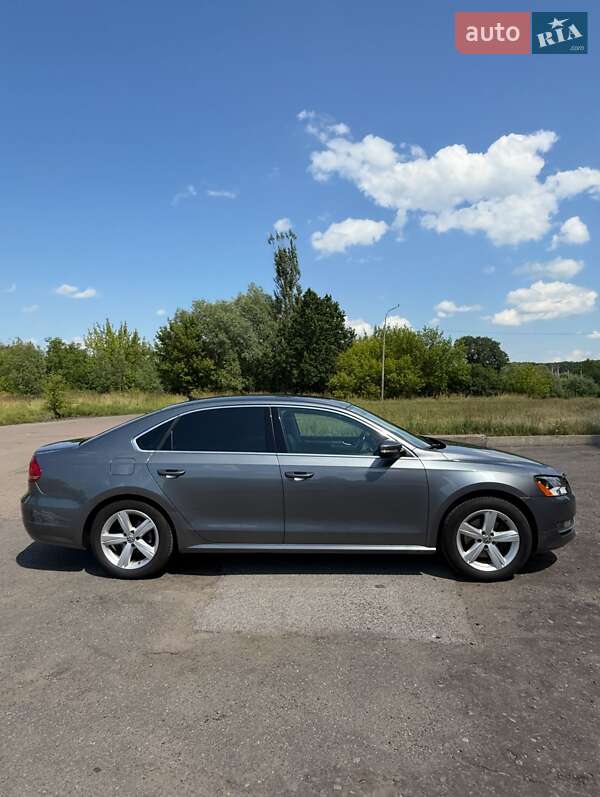 Седан Volkswagen Passat 2015 в Шептицькому
