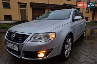 Универсал Volkswagen Passat 2008 в Стрые
