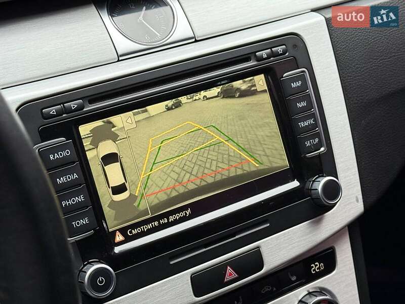 Седан Volkswagen Passat 2012 в Одессе