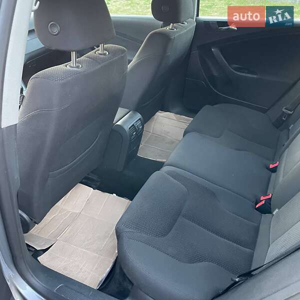 Універсал Volkswagen Passat 2005 в Умані