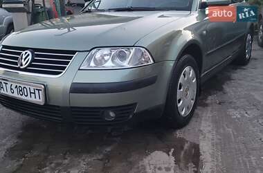 Седан Volkswagen Passat 2003 в Болехові