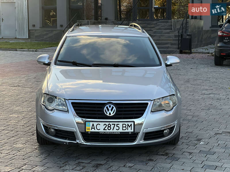 Универсал Volkswagen Passat 2006 в Ровно