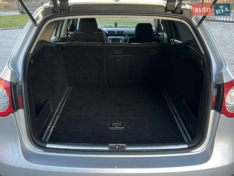 Универсал Volkswagen Passat 2006 в Ровно