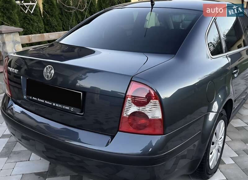 Седан Volkswagen Passat 2002 в Запорожье
