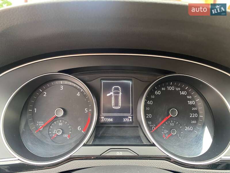 Універсал Volkswagen Passat 2016 в Володимирі