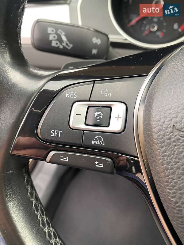 Універсал Volkswagen Passat 2016 в Володимирі