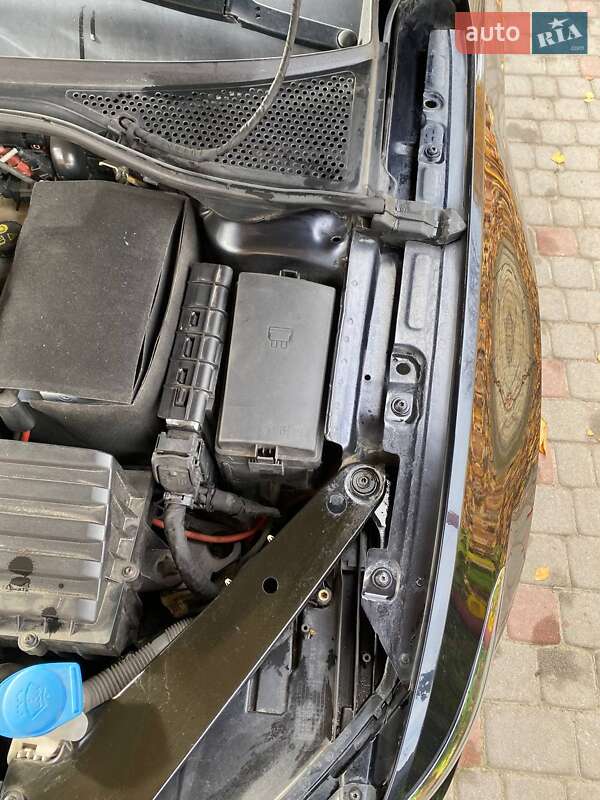 Універсал Volkswagen Passat 2016 в Володимирі