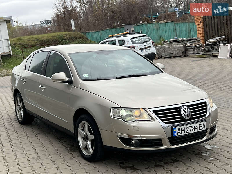 Седан Volkswagen Passat 2007 в Киеве