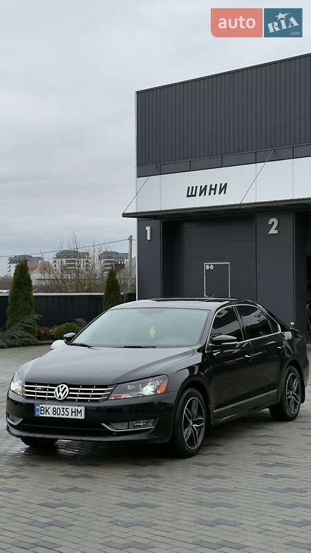 Седан Volkswagen Passat 2015 в Хусте