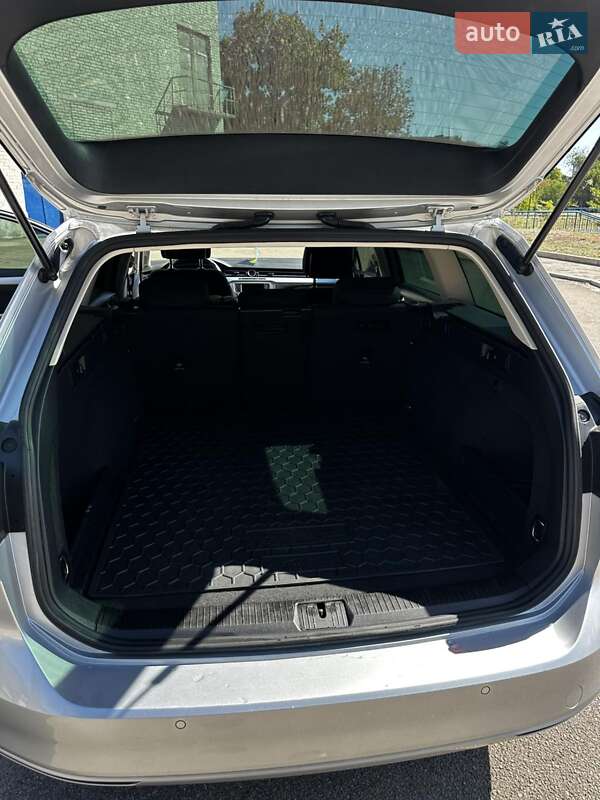 Универсал Volkswagen Passat 2015 в Кривом Роге