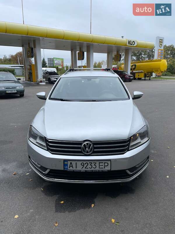 Универсал Volkswagen Passat 2011 в Василькове