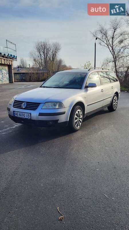 Универсал Volkswagen Passat 2003 в Днепре