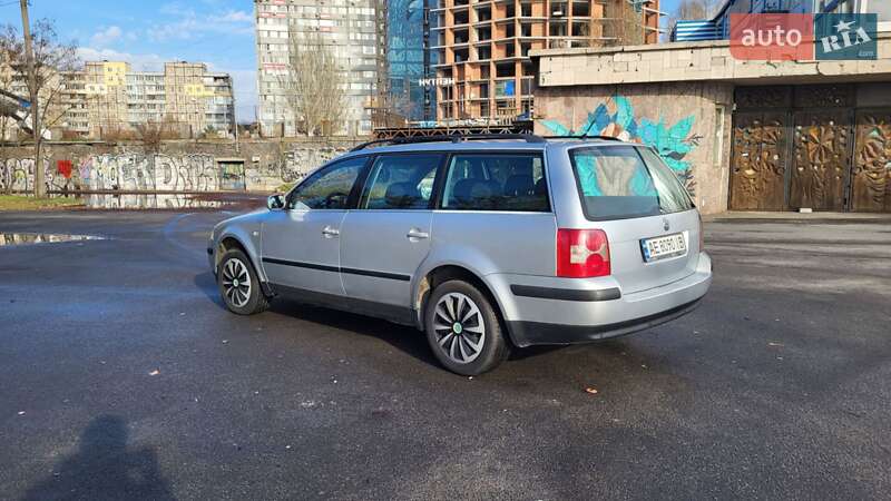 Универсал Volkswagen Passat 2003 в Днепре