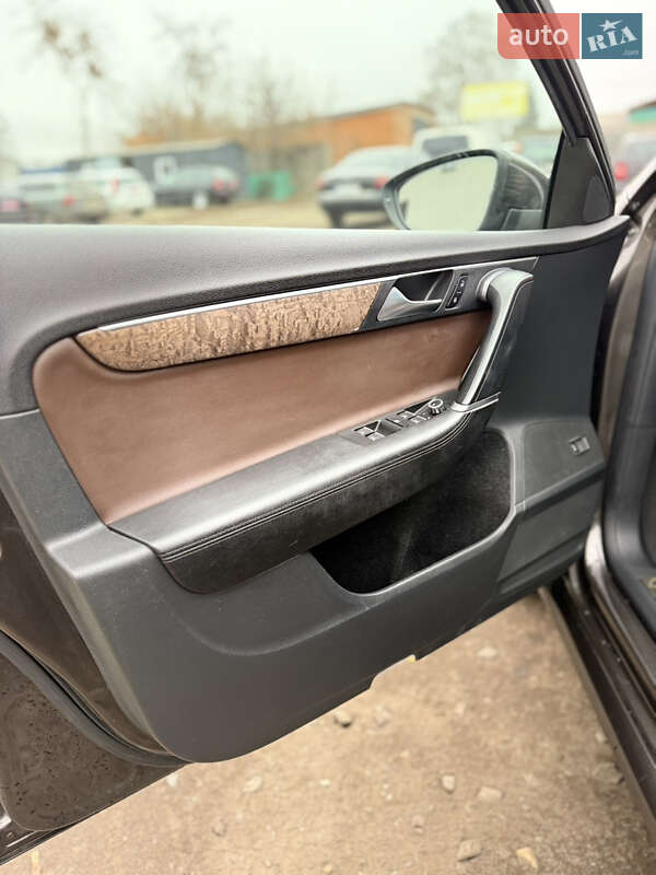 Седан Volkswagen Passat 2012 в Сумах