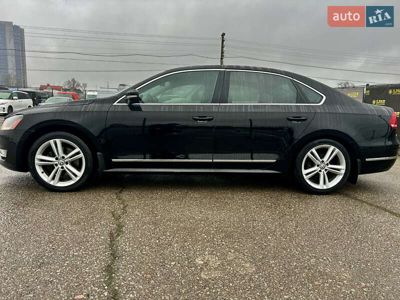 Седан Volkswagen Passat 2014 в Киеве