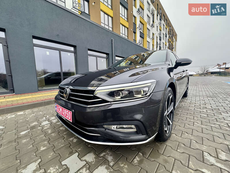 Универсал Volkswagen Passat 2020 в Луцке