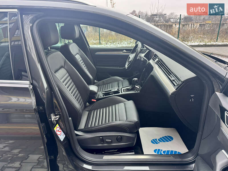 Универсал Volkswagen Passat 2020 в Луцке