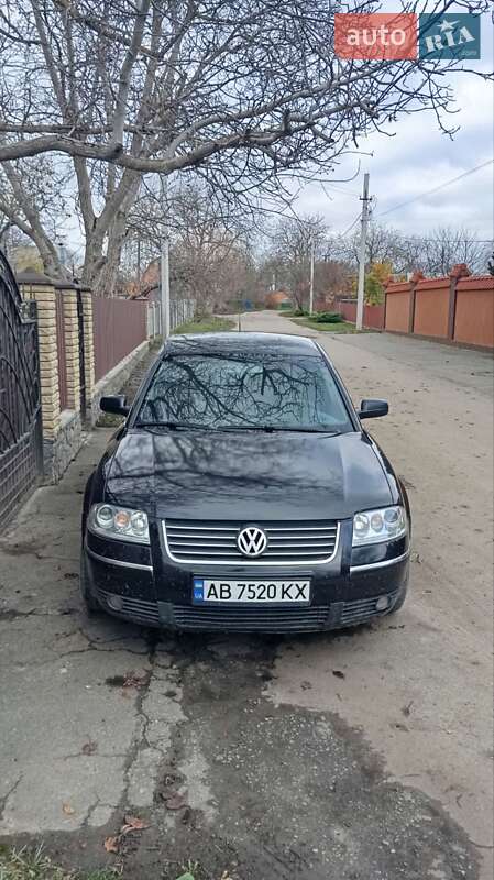 Седан Volkswagen Passat 2003 в Виннице