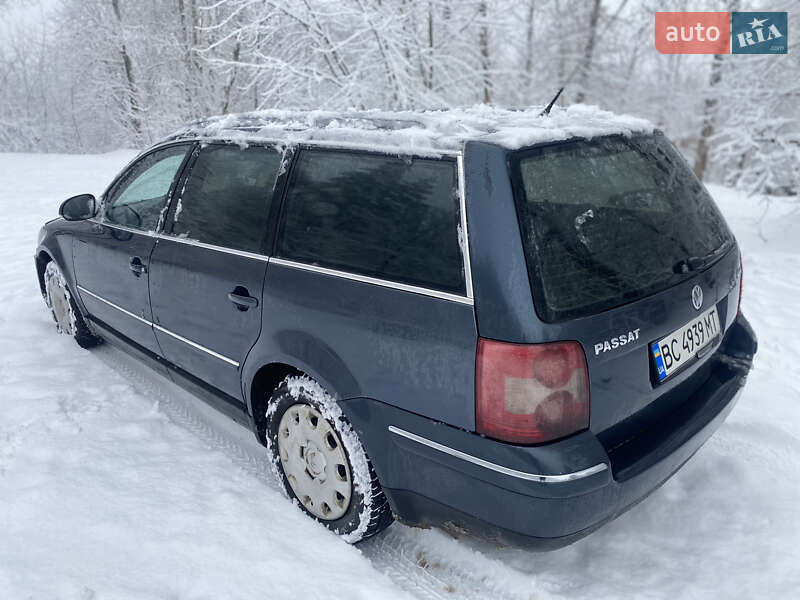 Универсал Volkswagen Passat 2004 в Львове