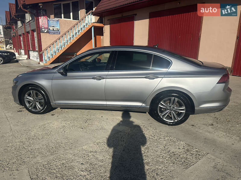 Седан Volkswagen Passat 2020 в Тячеві