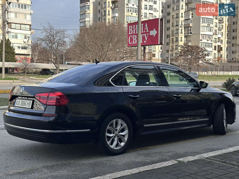 Седан Volkswagen Passat 2016 в Запорожье