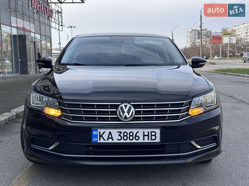 Седан Volkswagen Passat 2016 в Запорожье