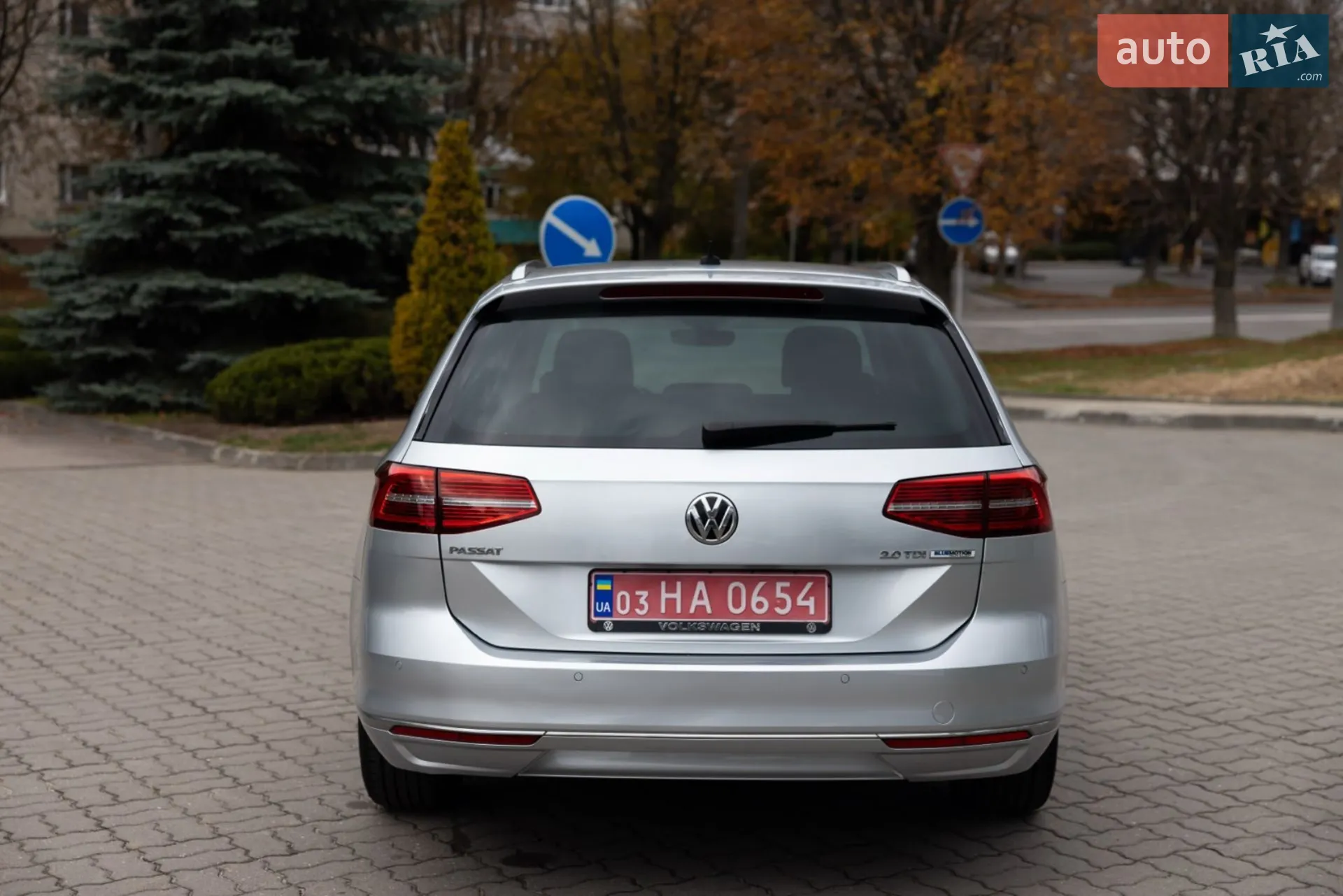 2015 Volkswagen Passat - мініатюра 9