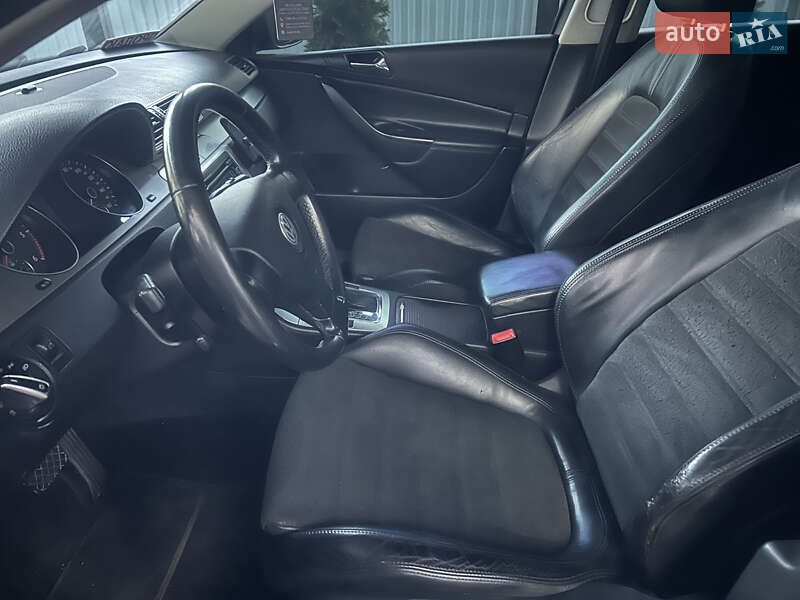 Седан Volkswagen Passat 2005 в Берегово