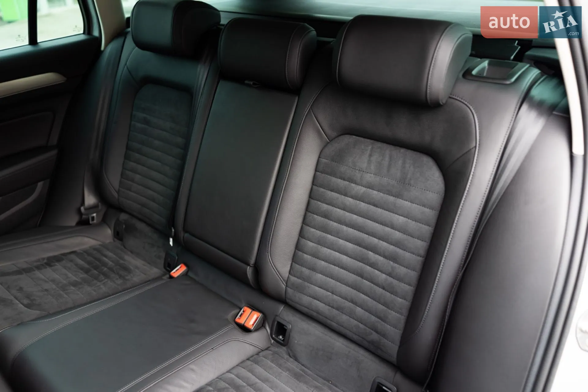 2015 Volkswagen Passat - мініатюра 25