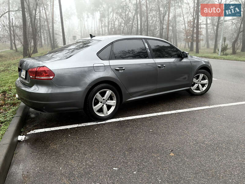Седан Volkswagen Passat 2015 в Черкассах