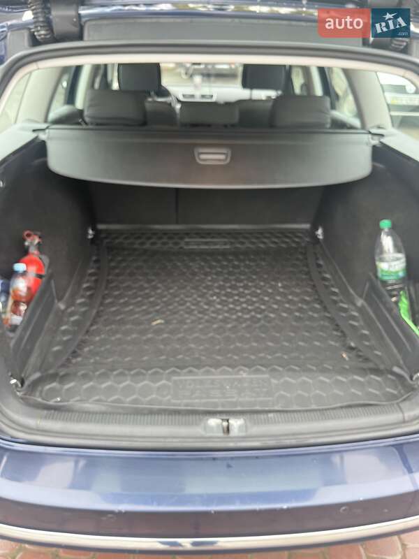 Универсал Volkswagen Passat 2011 в Каменец-Подольском