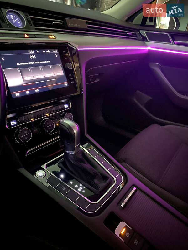 Универсал Volkswagen Passat 2015 в Кропивницком