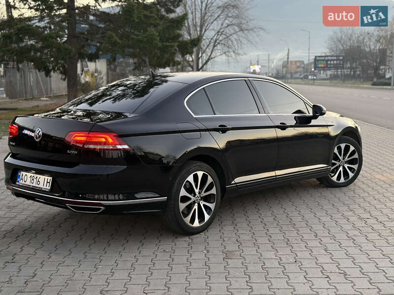 Седан Volkswagen Passat 2018 в Виноградове фото 11 Седан Volkswagen Passat 2018 в Виноградове