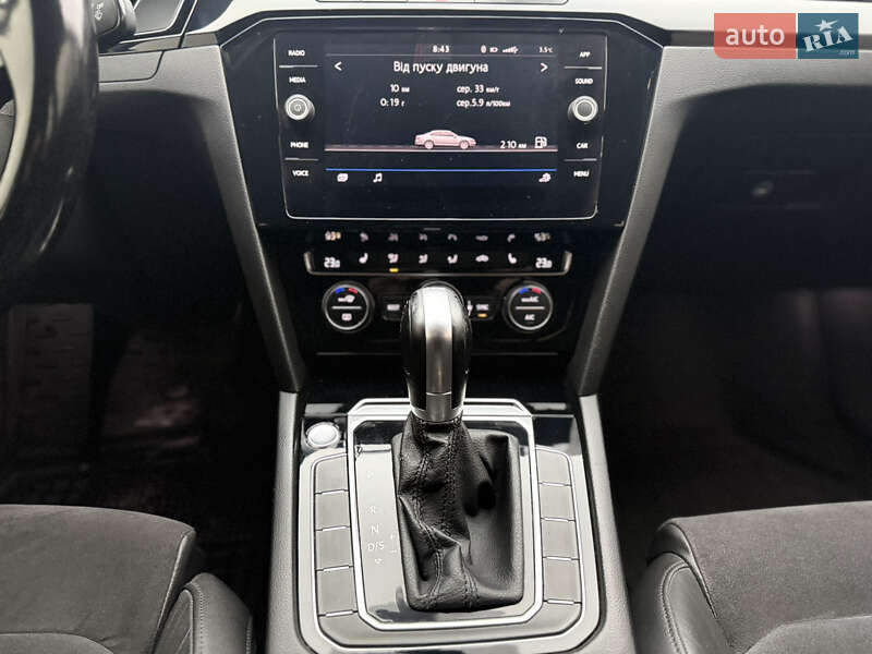 Седан Volkswagen Passat 2018 в Виноградове фото 48 Седан Volkswagen Passat 2018 в Виноградове