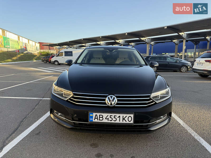 Універсал Volkswagen Passat 2018 в Вінниці