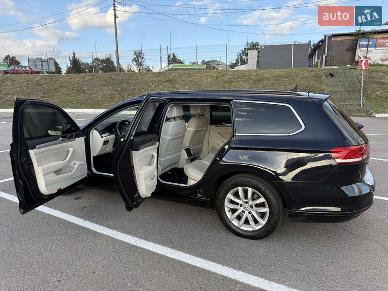 Універсал Volkswagen Passat 2018 в Вінниці