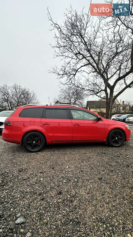 Универсал Volkswagen Passat 2011 в Смеле