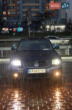 Седан Volkswagen Passat 2001 в Києві