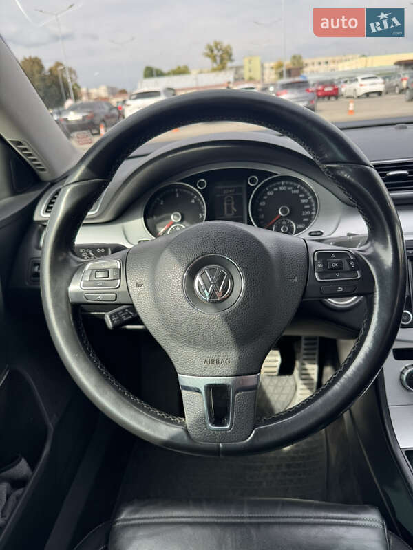 Универсал Volkswagen Passat 2014 в Черкассах