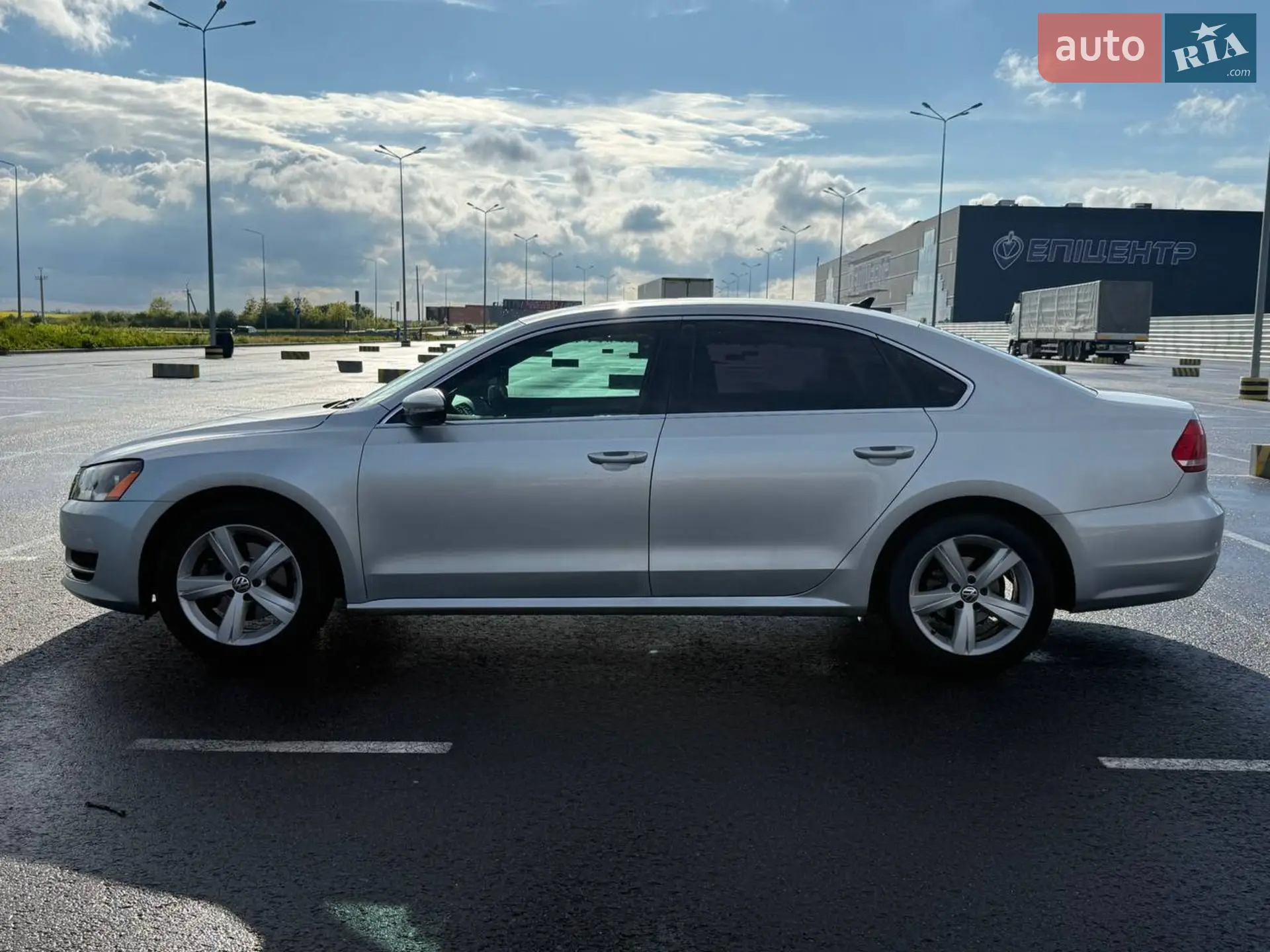 2012 Volkswagen Passat - мініатюра 6