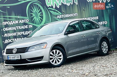 Седан Volkswagen Passat 2012 в Харькове