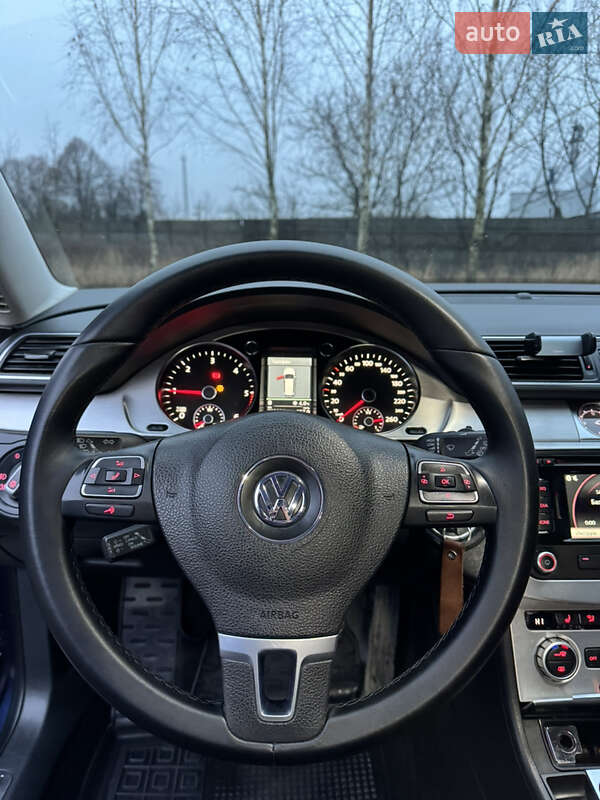 Универсал Volkswagen Passat 2012 в Виннице