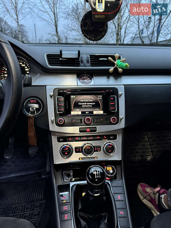 Универсал Volkswagen Passat 2012 в Виннице